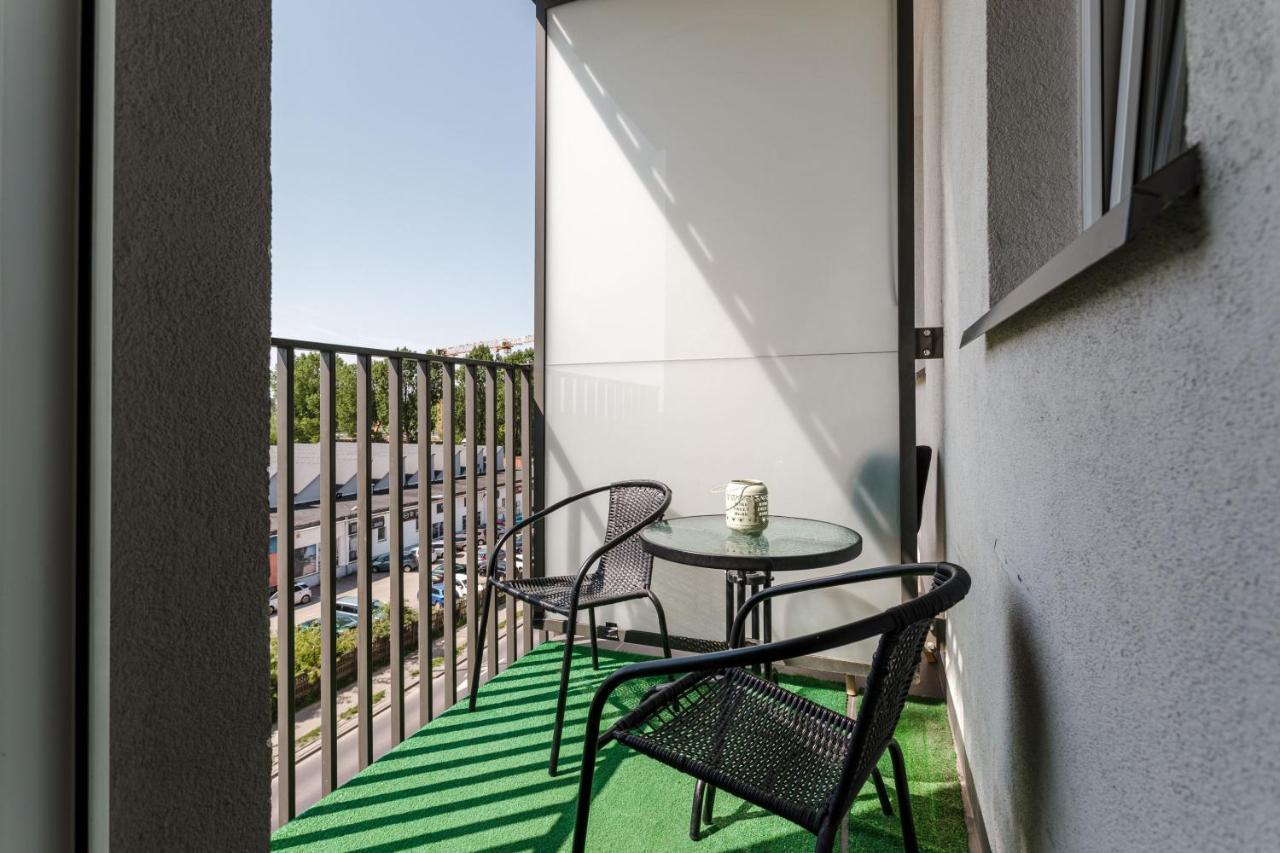 Chill Apartments Mokotow Business Park Варшава Экстерьер фото