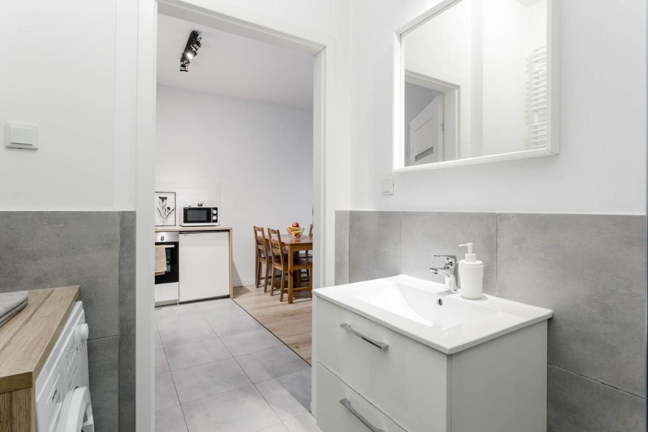 Chill Apartments Mokotow Business Park Варшава Экстерьер фото